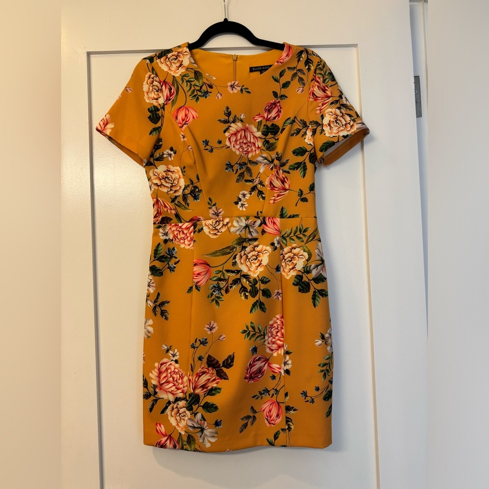 Black Halo | Size 6 | Floral Mini Dress